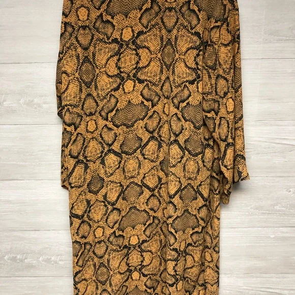 * | Allison Joy | snake print kimono. Size XS/S. - Picture 7 of 7